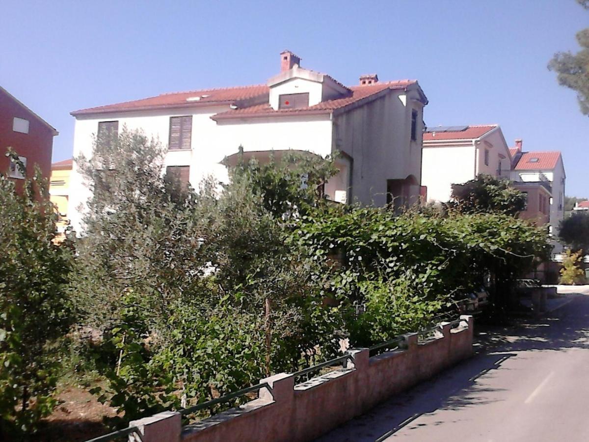 Apartments With A Parking Space Zadar - Diklo, Zadar - 13327 Exterior photo